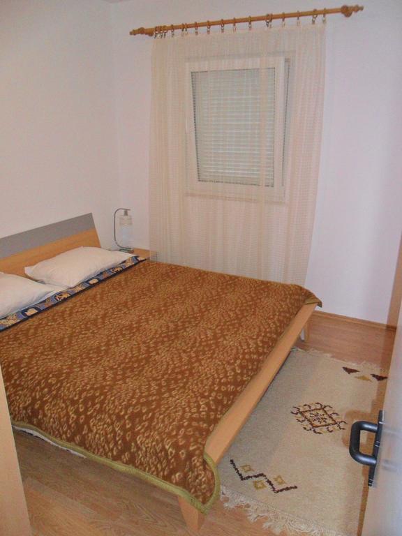 Apartment Kiko Rogoznica  Chambre photo