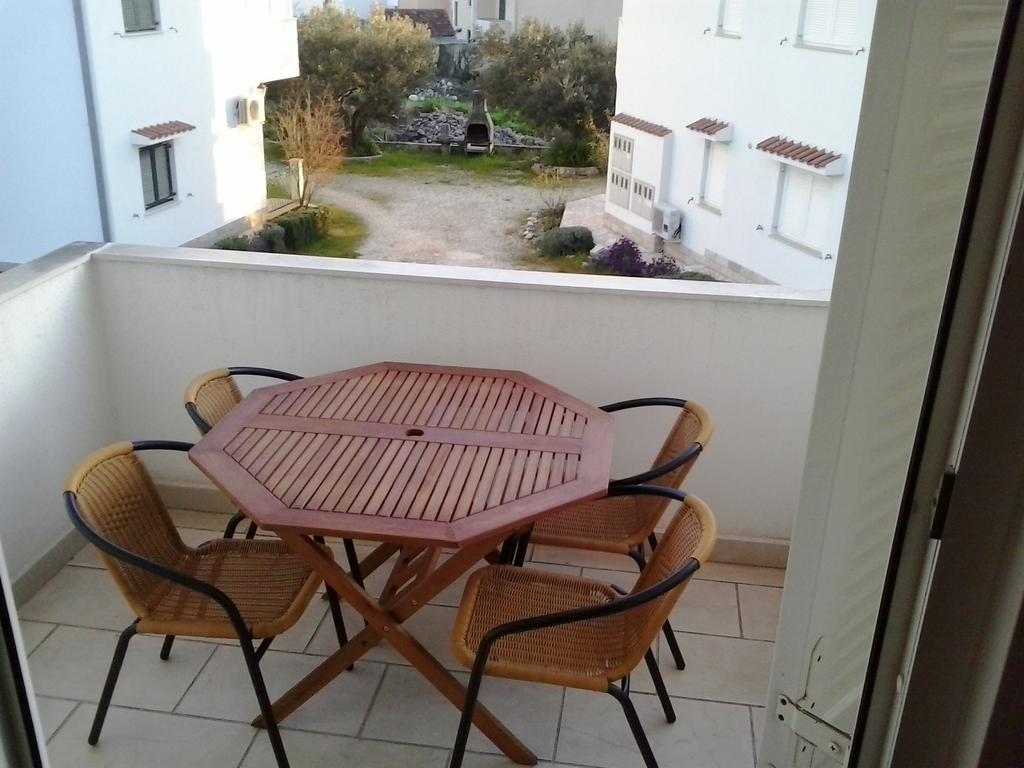 Apartment Kiko Rogoznica  Chambre photo
