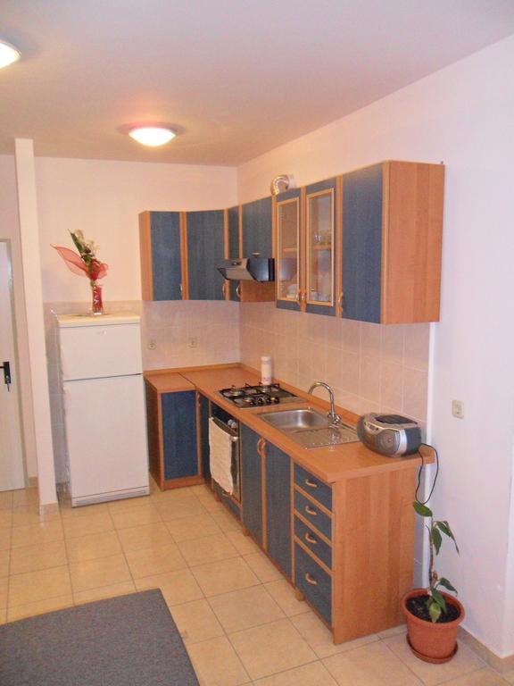 Apartment Kiko Rogoznica  Chambre photo